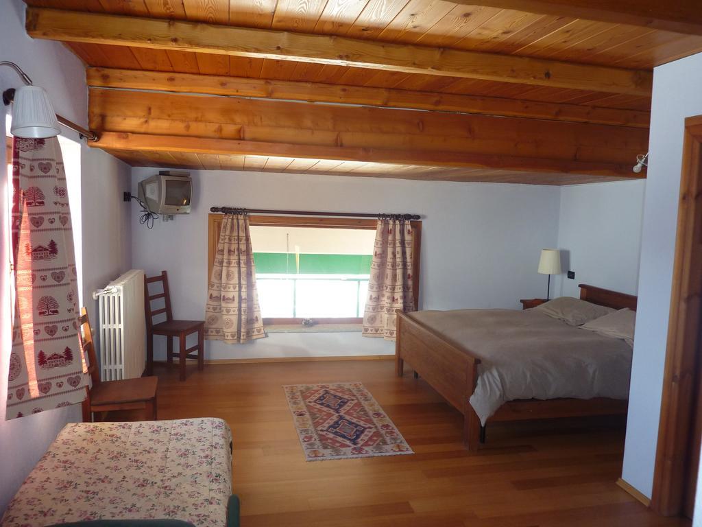 Hotel Tana Della Volpe à Sestrières Extérieur photo
