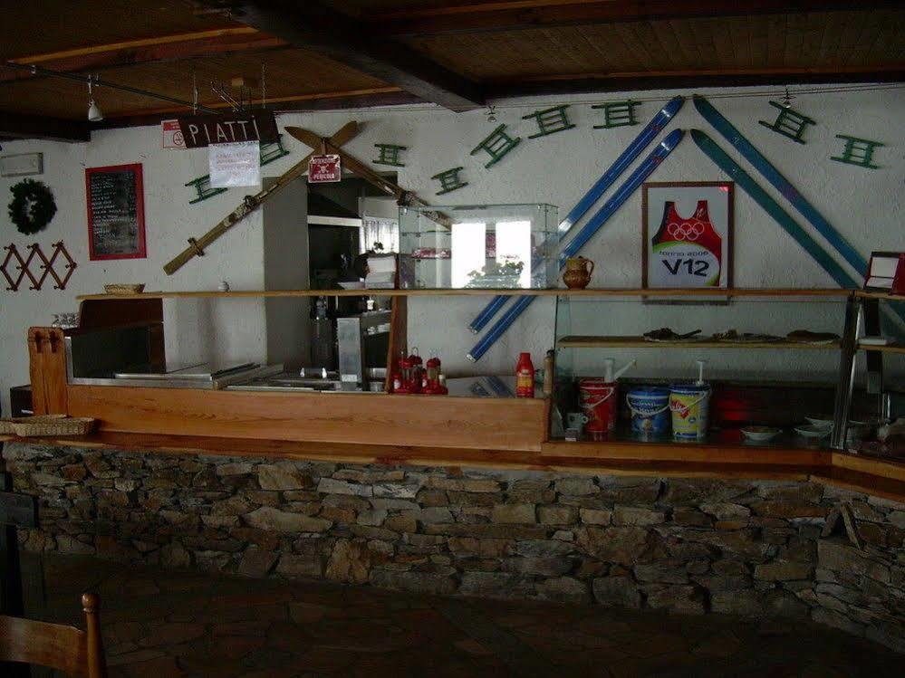 Hotel Tana Della Volpe à Sestrières Extérieur photo